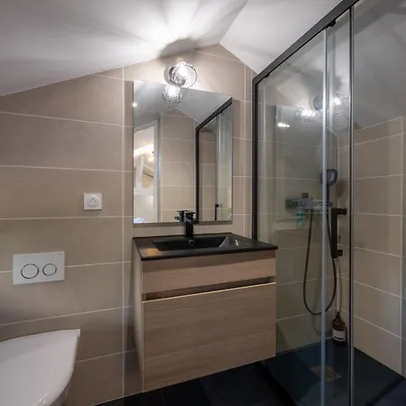 La Truffiere - Charmante Maison Avec Terrasse